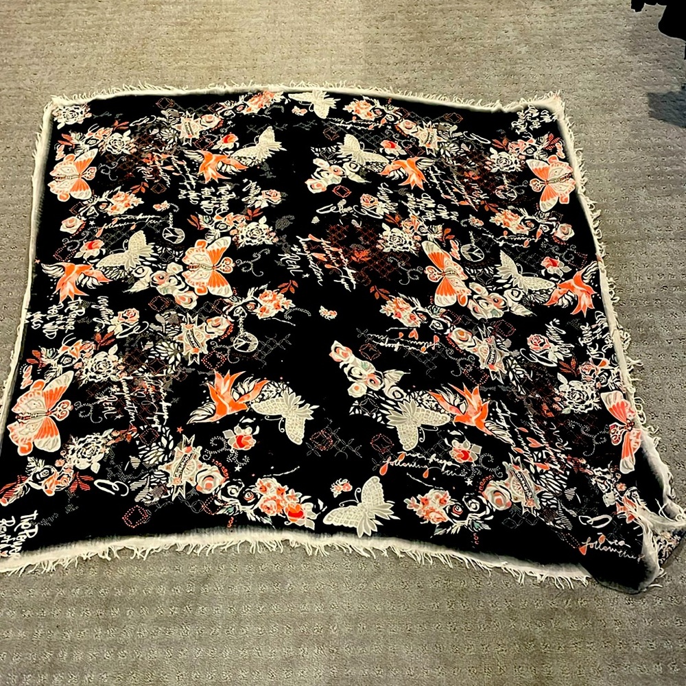 Scarf wrap odd Molly
